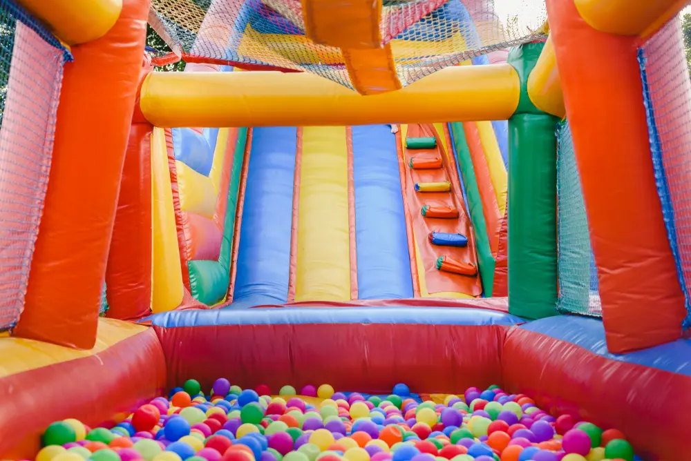 Choosing the Right Bounce House